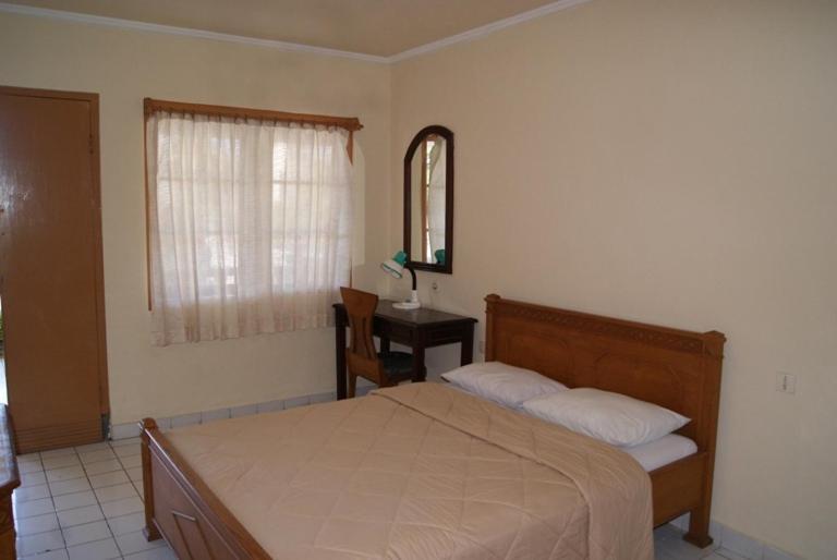 Semawang Beach Hotel Bali Bagian luar foto